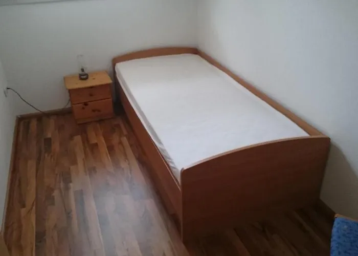 Apartment Piller